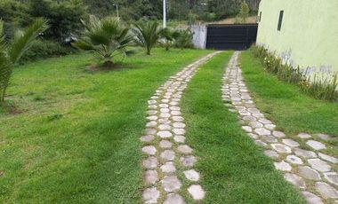 Se vende cabañas en Otavalo en funcionamiento