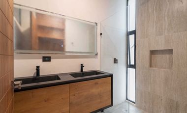 Casa NUEVA en venta de 3 recamaras en Tulum Country Club (Bahía Principe)