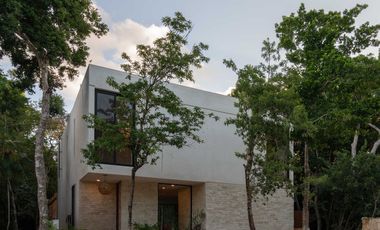 Casa NUEVA en venta de 3 recamaras en Tulum Country Club (Bahía Principe)