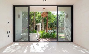 Casa NUEVA en venta de 3 recamaras en Tulum Country Club (Bahía Principe)