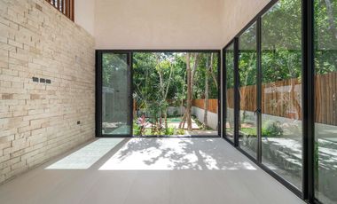 Casa NUEVA en venta de 3 recamaras en Tulum Country Club (Bahía Principe)