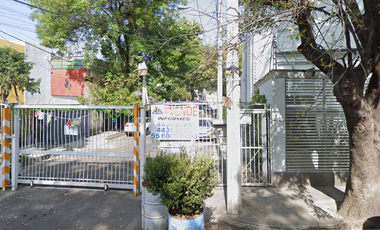 ¡¡¡GRAN OPORTUNIDAD, CASA EN REMATE BANCARIO AL SUR DE LA CDMX, EN UNA DE LAS COLONIAS MÁS TRANQUILAS DE LA METRÓPOLI!!!