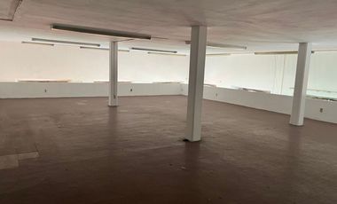 Local comercial con excelente ubicación: Centro, Álvaro Obregón esquina Corregidora por San José