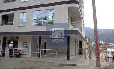 COD 8859 SE ARRIENDA LOCAL EN PIEDECUESTA