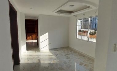 SE ARRIENDA CASA 4 ALCOBAS LAGOS DEL CACIQUE