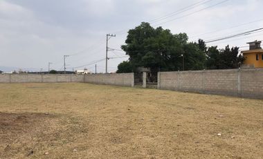 Renta de Terreno Bardeado por Blvd aeropuerto toluca
