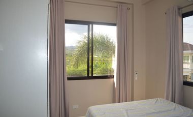 House for rent in Fonte Di Versailles with a beautiful landscaped garden in Minglanilla, Cebu with 24/7 guards on juty