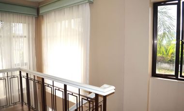 House for rent in Fonte Di Versailles with a beautiful landscaped garden in Minglanilla, Cebu with 24/7 guards on juty
