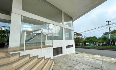 LOCAL COMERCIAL EN VENTA SECTOR FLORIDA ALTA ARMENIA