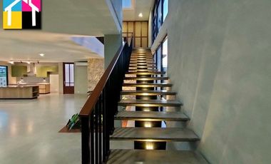 for sale modern house with 4 bedroom plus 3 parking in mandaue cebu
