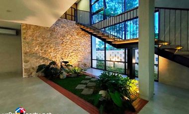 for sale modern house with 4 bedroom plus 3 parking in mandaue cebu
