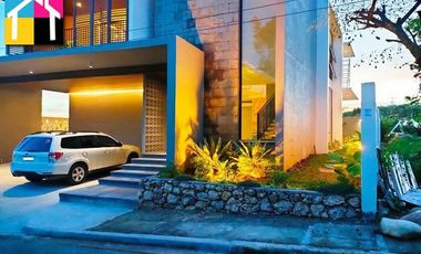 for sale modern house with 4 bedroom plus 3 parking in mandaue cebu