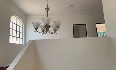 Casa en renta, ideal para negocio!! o casa habitación. En el centro Cuernavaca!!!