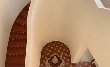 Casa en renta, ideal para negocio!! o casa habitación. En el centro Cuernavaca!!!