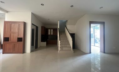 House For Sale! Luxury House in Hyarta EcoVillage with 4 Bedrooms