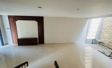 House For Sale! Luxury House in Hyarta EcoVillage with 4 Bedrooms