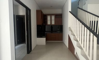 House For Sale! Luxury House in Hyarta EcoVillage with 4 Bedrooms