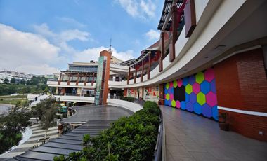 LOCAL COMERCIAL EN RENTA EN ZONA ESMERALDA