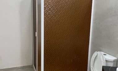 CUERNAVACA, AHUATEPEC, POR MONTESORI. VENDO CASA SOLA 4 RECS. C-400 MTS.