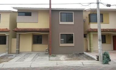 Urbanización Milann - alquiler casa de dos plantas