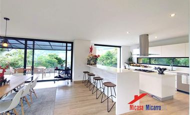 Casa en Venta en Macadamia del Rio La Calera