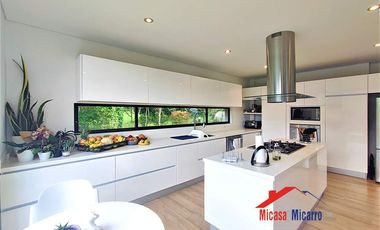 Casa en Venta en Macadamia del Rio La Calera