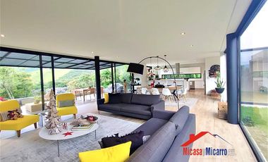 Casa en Venta en Macadamia del Rio La Calera