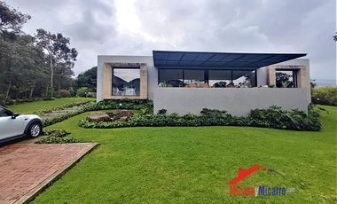 Casa en Venta en Macadamia del Rio La Calera
