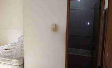 Jual / Sewa mana yang lebih dulu*

Rumah 2 lantai siap huni di Kutisari Utara, dekat UK Petra