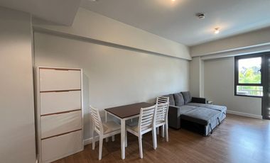 Arton 1 Bedroom with Parking Slot and Balcony Facing Amenities