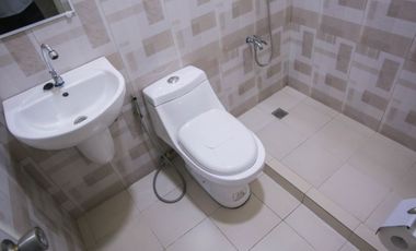 FOR SALE 3 DOORS 2-STOREY APARTMENT