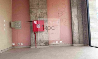 LOCAL COMERCIAL EN ARRIENDO – PARQUE EMPRESARIAL - MACHALI