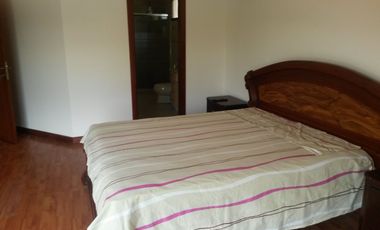 Samborondon. Villa Amoblada en renta, con Piscina y Vista a Lago