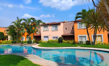 CASA EN VENTA LA CAMPIÑA TETECALITA CERCA DE CHICONCUAC MORELOS CON ALBERCA