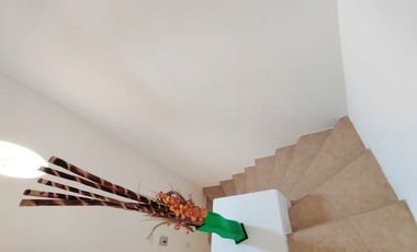 CASA EN VENTA LA CAMPIÑA TETECALITA CERCA DE CHICONCUAC MORELOS CON ALBERCA