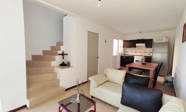 CASA EN VENTA LA CAMPIÑA TETECALITA CERCA DE CHICONCUAC MORELOS CON ALBERCA
