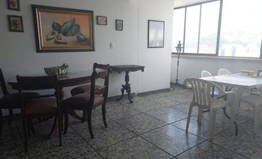 VENTA APTO PISO 23- TORRE ARISTI - EXCELENTE Y HERMOSA VISTA.