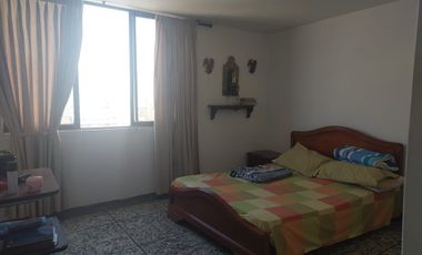VENTA APTO PISO 23- TORRE ARISTI - EXCELENTE Y HERMOSA VISTA.