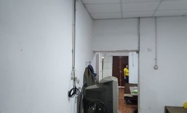 La Union, Remato Casa Como Terreno en Zona Comercial - Trujillo La Libertad