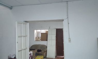 La Union, Remato Casa Como Terreno en Zona Comercial - Trujillo La Libertad