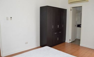 Fully furnished house with a beautiful sea view and mountain view in a safe subdivision in Minglanilla
