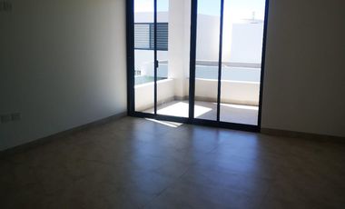 RENTO CASA DE 4 RECAMARAS TODAS CON BAÑO EN LA CAPIÑA DEL BOSQUE EN LEON GTO