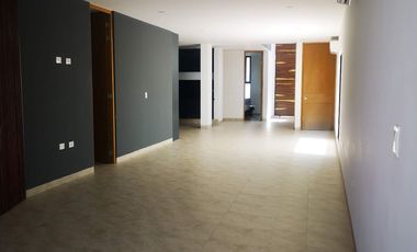 RENTO CASA DE 4 RECAMARAS TODAS CON BAÑO EN LA CAPIÑA DEL BOSQUE EN LEON GTO