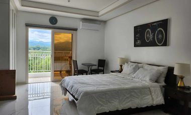 RFO Condo with parking For Sale in Clark Freeport Zone Pampanga