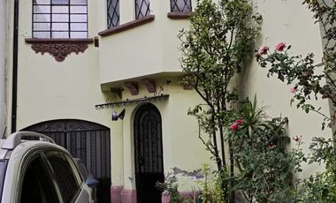 CASA EN VENTA EN NARVARTE PONIENTE