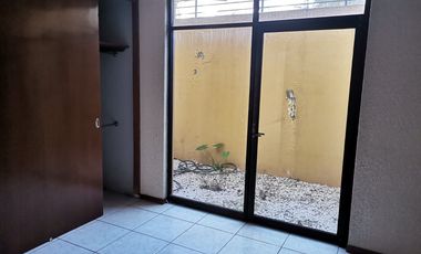 VENTA DE CASA EN RESIDENCIAL CUMBRES DE MORELIA