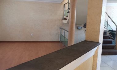 VENTA DE CASA EN RESIDENCIAL CUMBRES DE MORELIA