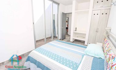 Casa de 2 Niveles con 4 Recámaras, Terrazas y Estacionamiento