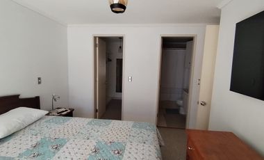 Arrienda Depto Amoblado + Gasto común, 2 D, principal en suite + terraza, cocina independiente en San Pedro de la Paz
