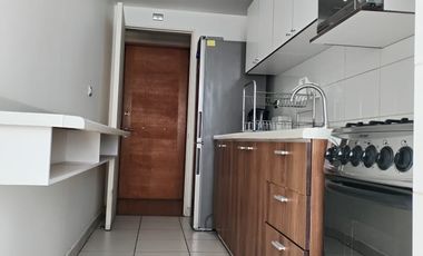 Arrienda Depto Amoblado + Gasto común, 2 D, principal en suite + terraza, cocina independiente en San Pedro de la Paz